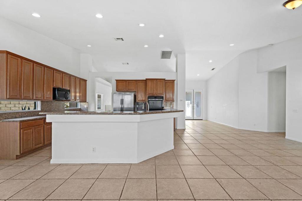 109 Clearwater Way Property Photo 15