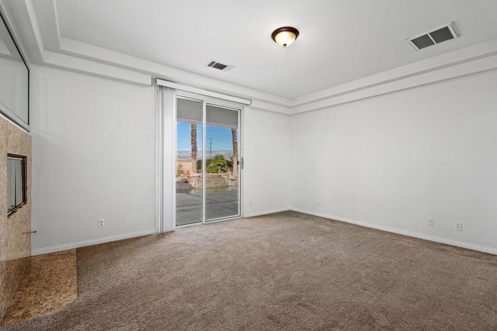 109 Clearwater Way Property Photo 38