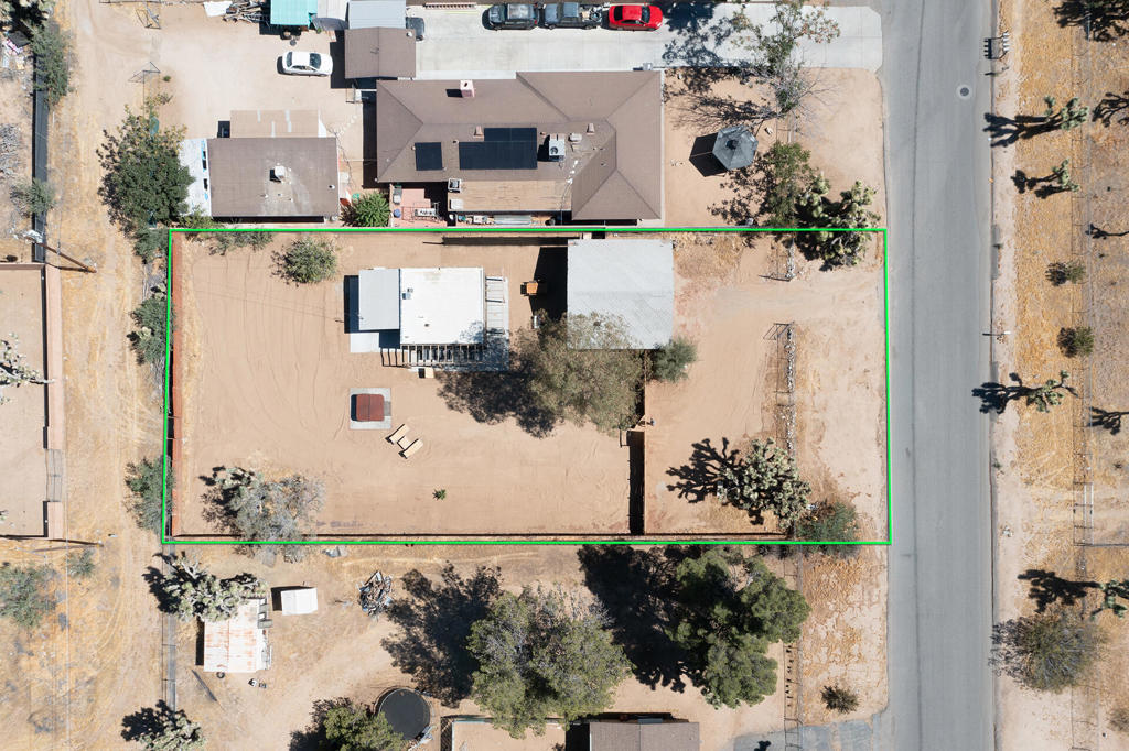 7438 Deer Trail Property Photo 4
