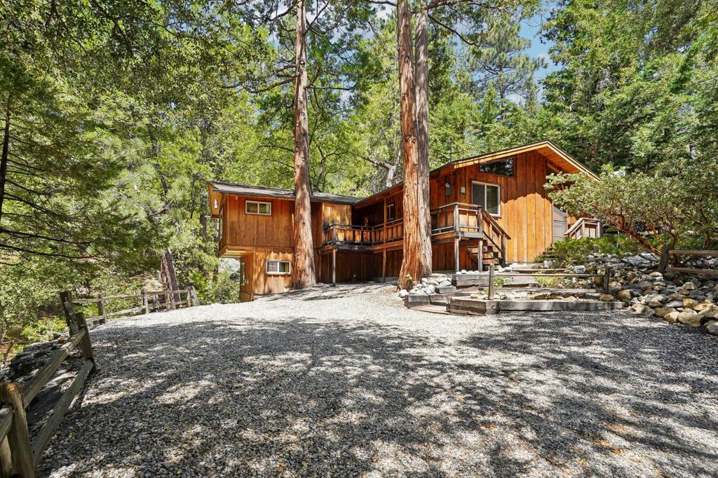 25425 Skyline Way Property Photo 2