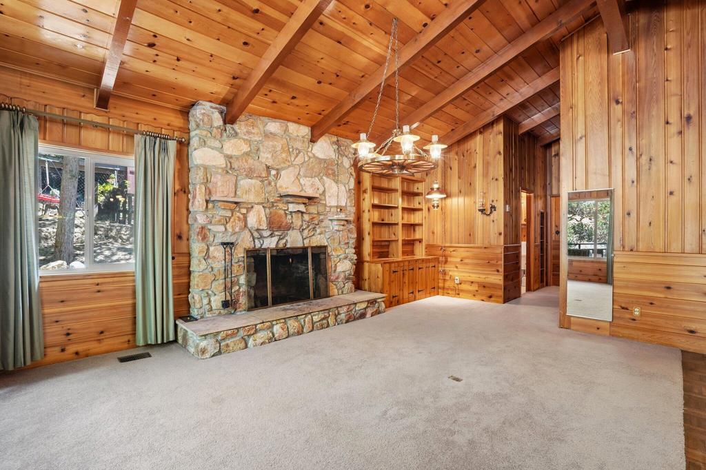 25425 Skyline Way Property Photo 8