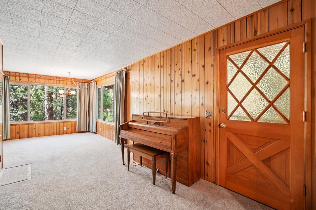 25425 Skyline Way Property Photo 25