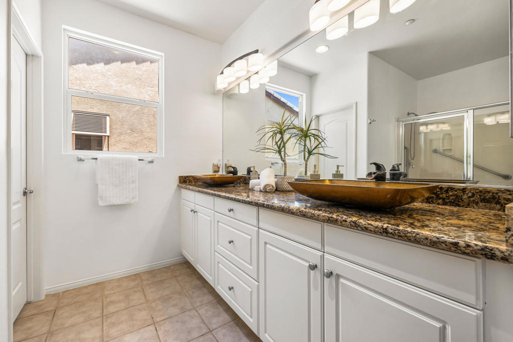 3777 Aloe Grove Way Property Photo 5
