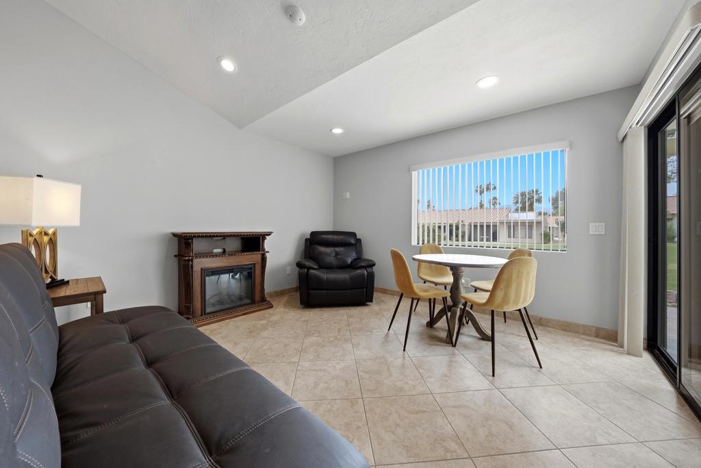 40271 Baltusrol Circle Property Photo 15