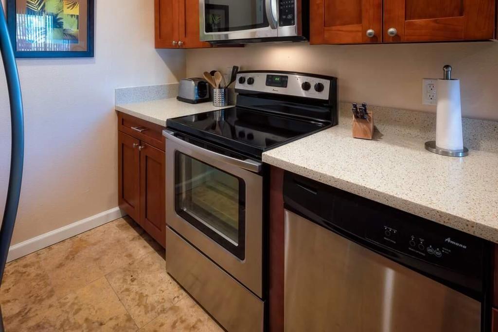 351 N Hermosa Drive 2a2 Property Photo 13