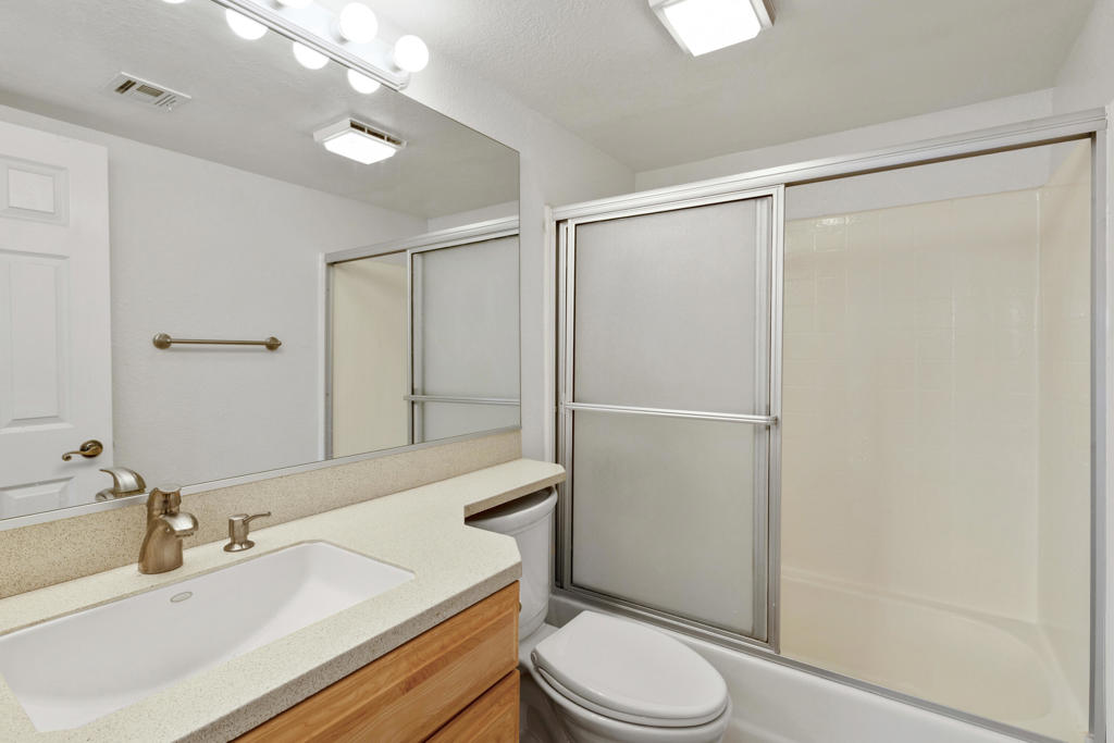 31200 Landau Boulevard 201 Property Photo 16