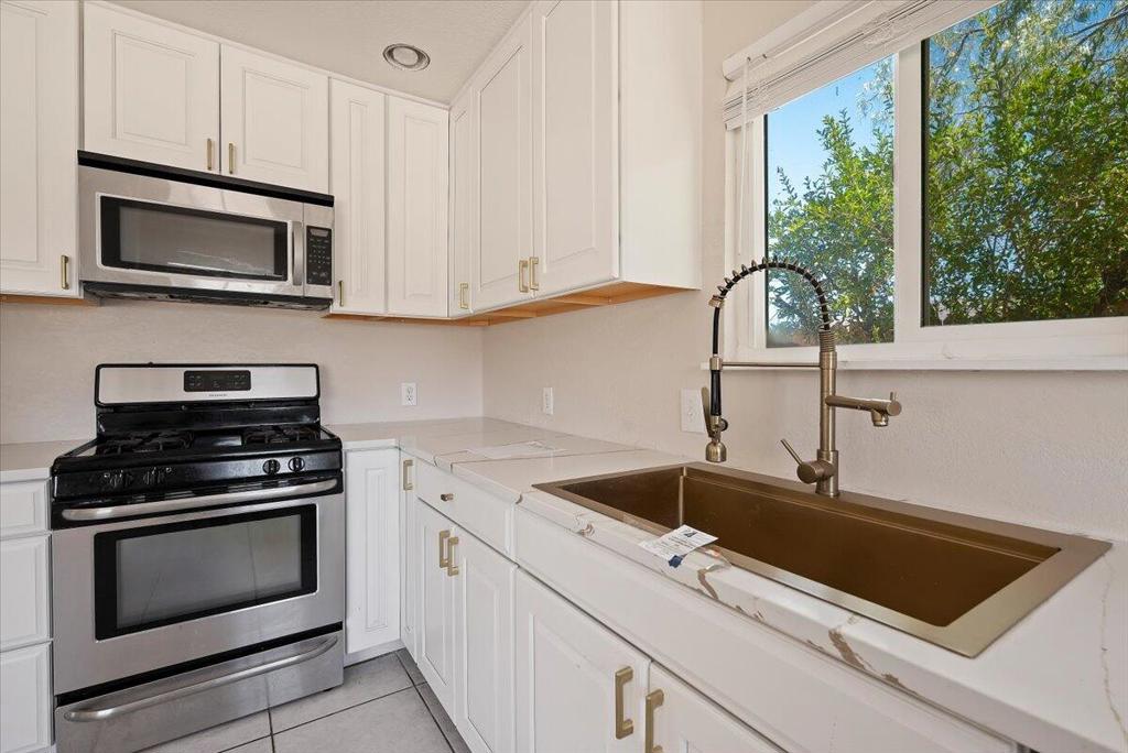 5975 Lupine Avenue Property Photo 15