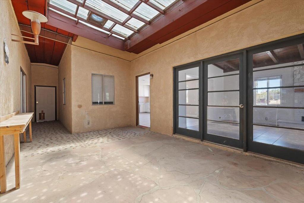 5975 Lupine Avenue Property Photo 17