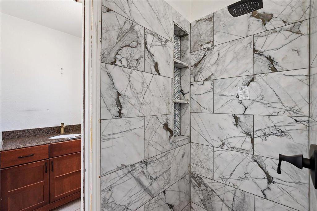 5975 Lupine Avenue Property Photo 19