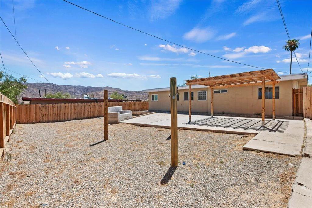 5975 Lupine Avenue Property Photo 29