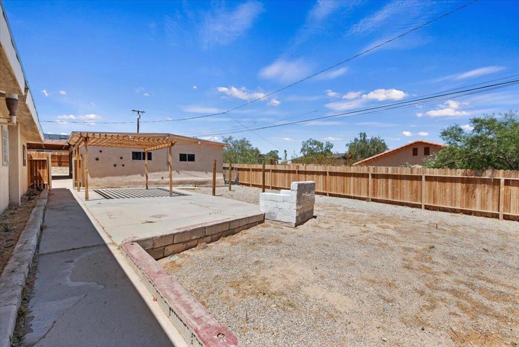 5975 Lupine Avenue Property Photo 31