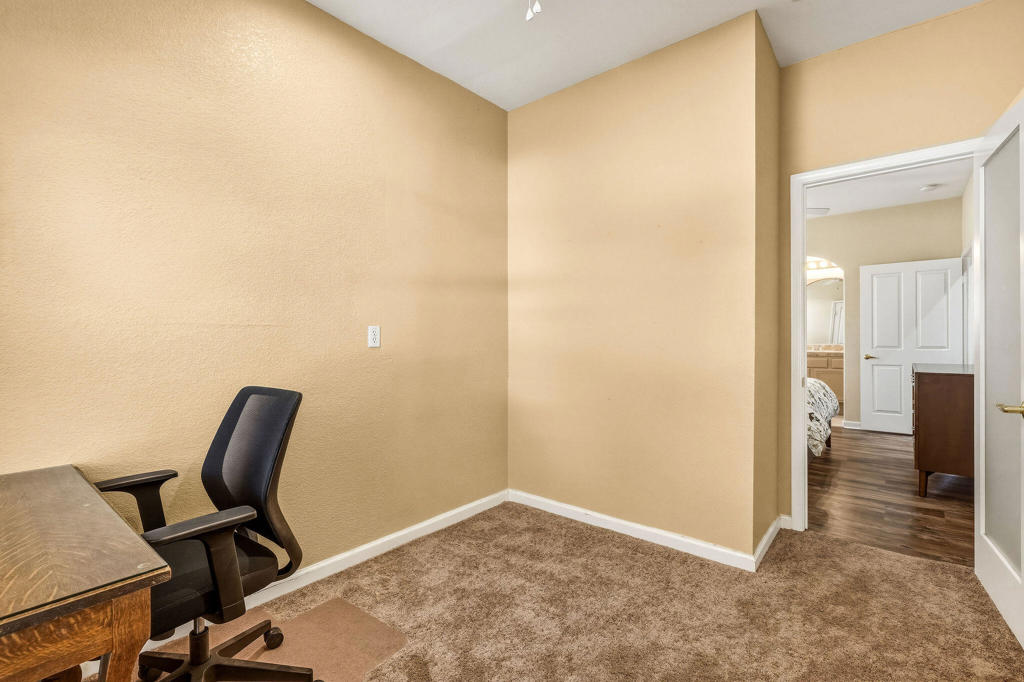 29565 W Trancas Drive Property Photo 40
