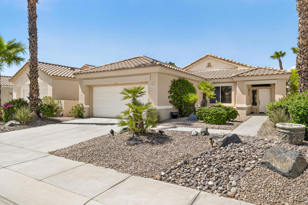 78724 Palm Tree Avenue Property Photo 2