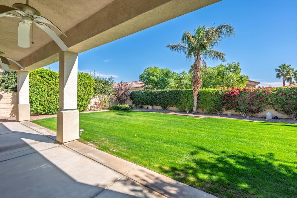 40152 Calle Loma Entrada Property Photo 5