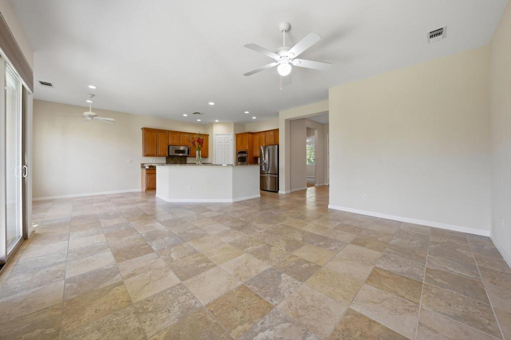 40152 Calle Loma Entrada Property Photo 11