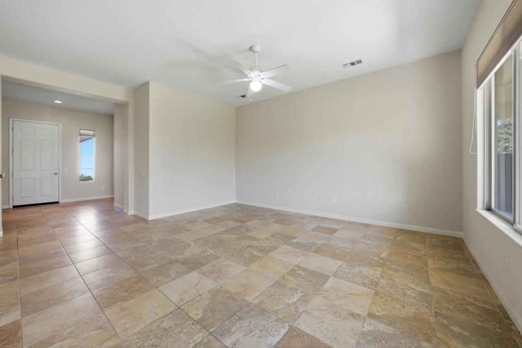 40152 Calle Loma Entrada Property Photo 12