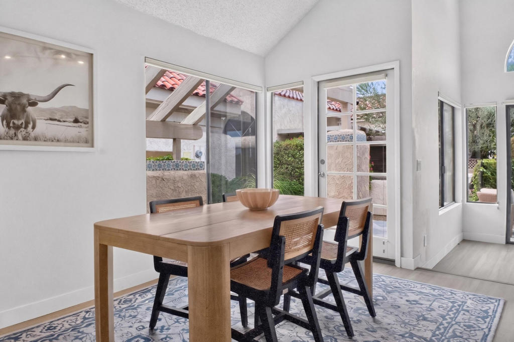73472 Shadow Mountain Drive Property Photo 12