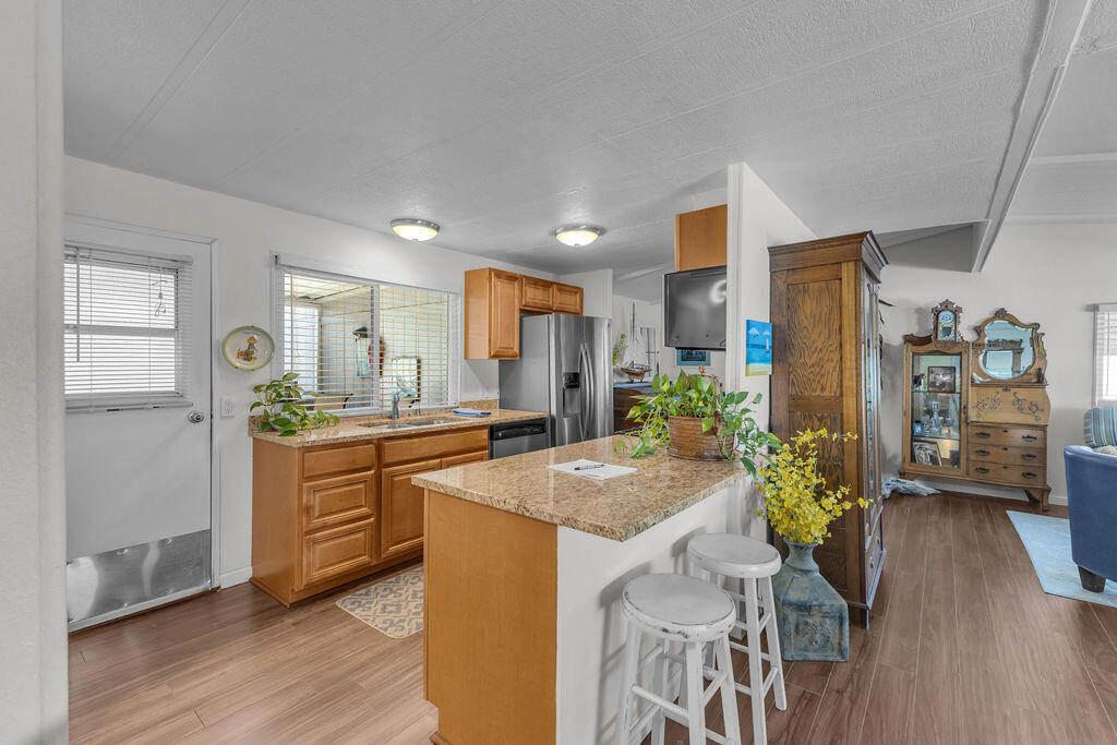 1251 Via Benicia Property Photo 22