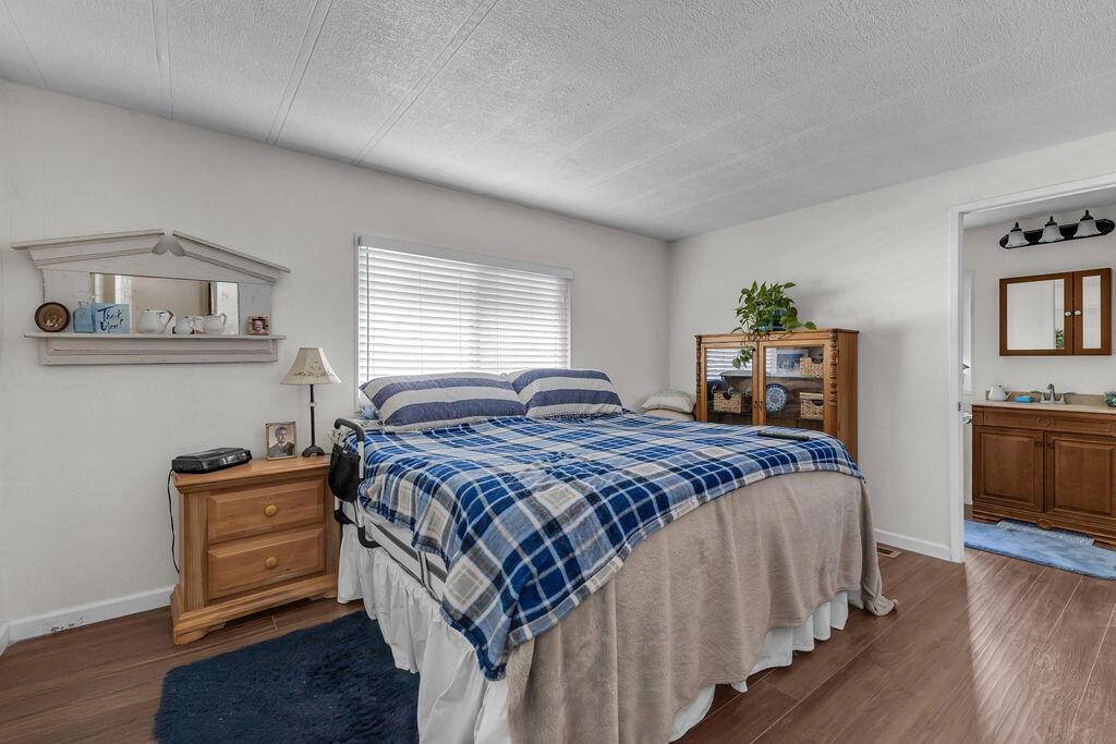 1251 Via Benicia Property Photo 29