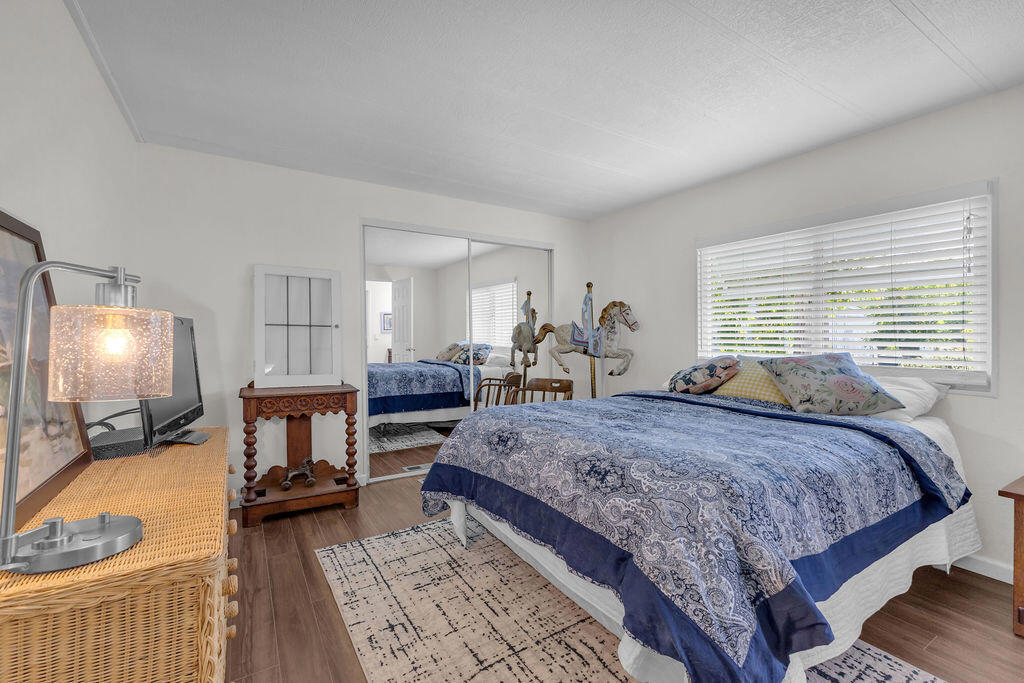1251 Via Benicia Property Photo 34