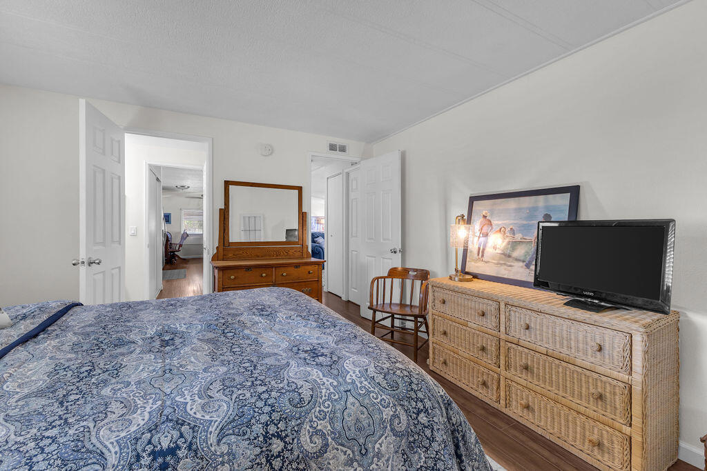 1251 Via Benicia Property Photo 35