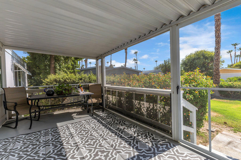 1251 Via Benicia Property Photo 40