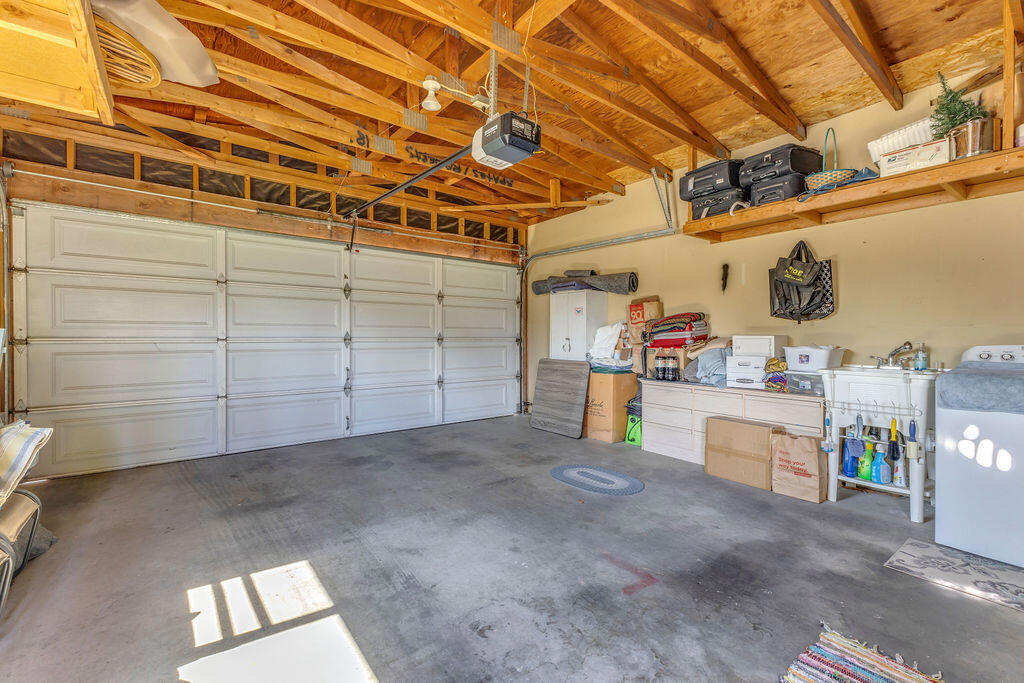 1251 Via Benicia Property Photo 45