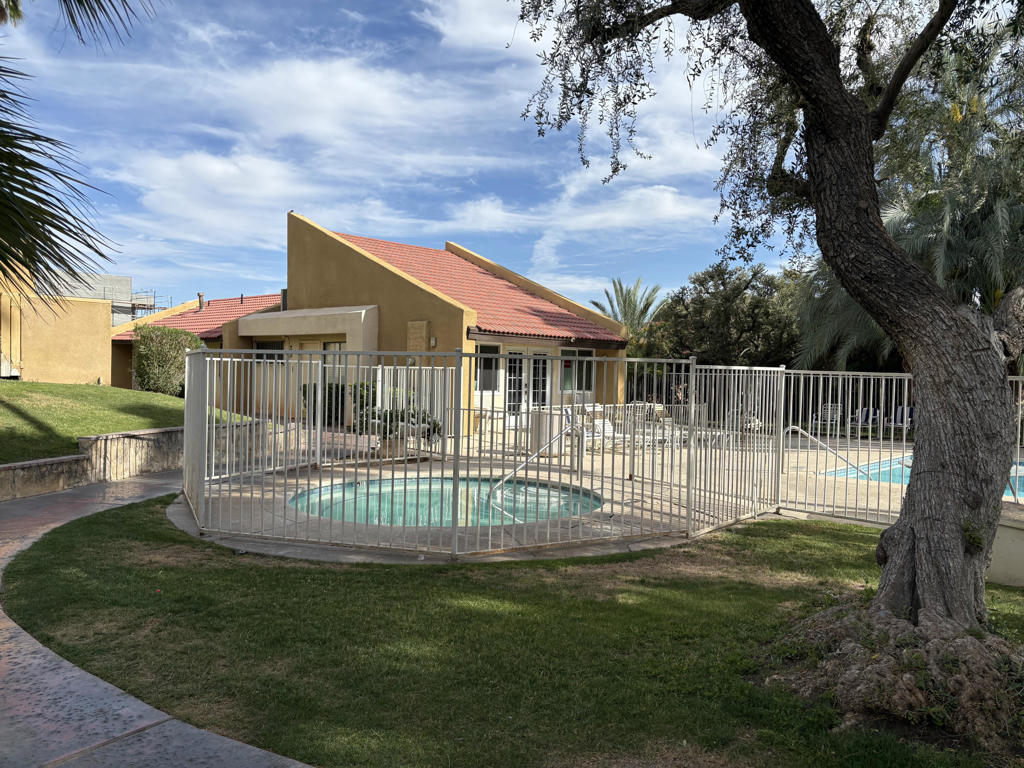 32200 Cathedral Canyon Drive 59 Property Photo 17