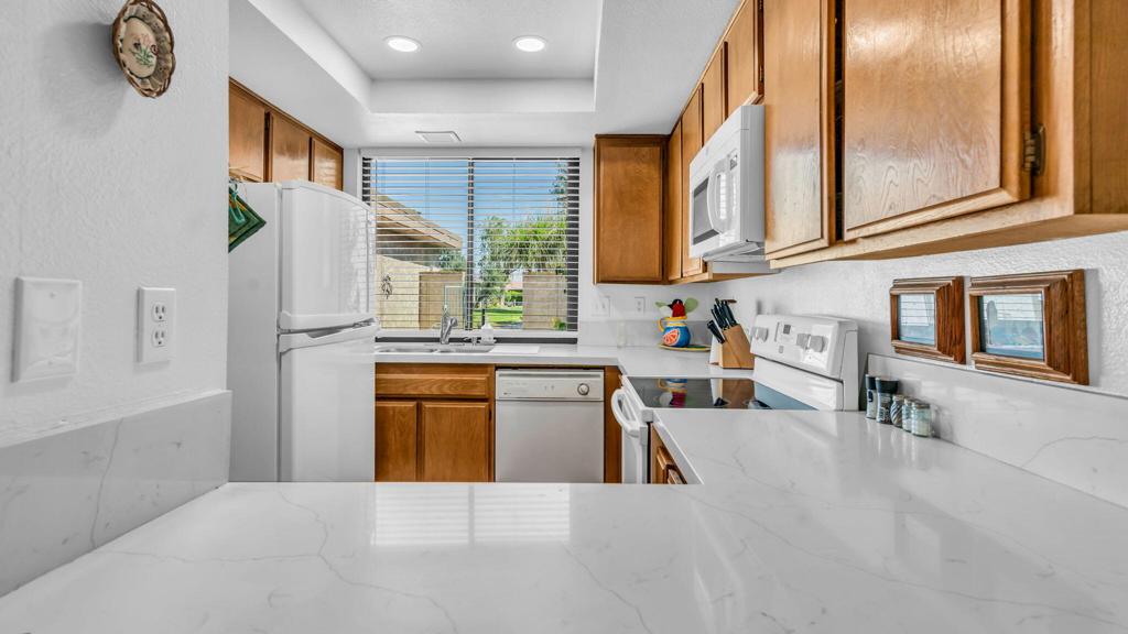 1981 Paseo Raqueta Property Photo 3