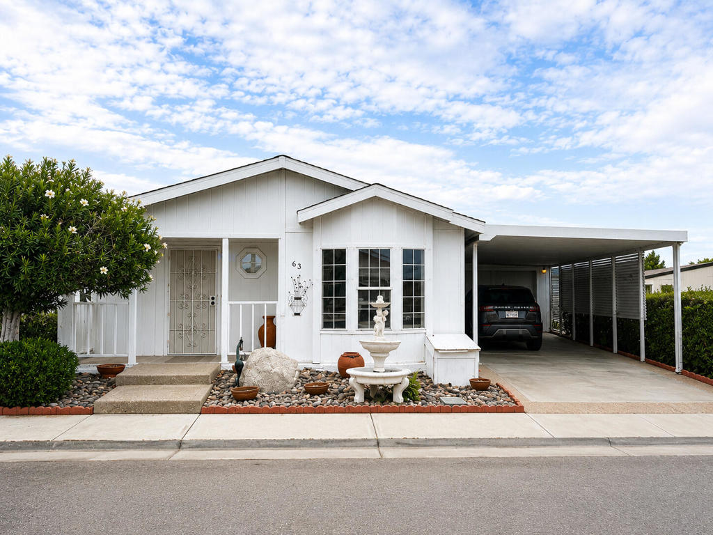 69525 Dillon Road 63 Property Photo 1