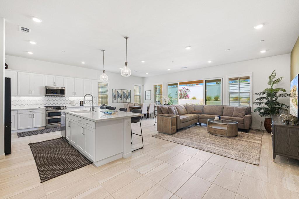3444 Via Leonardo Property Photo 10
