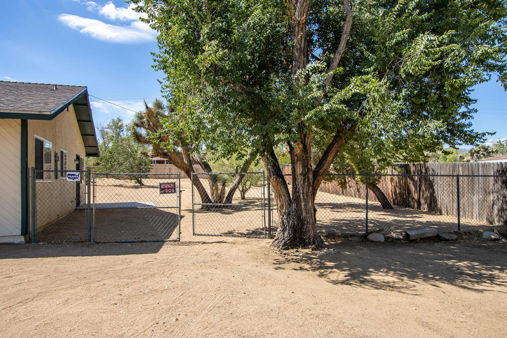 58391 Carlyle Drive Property Photo 7