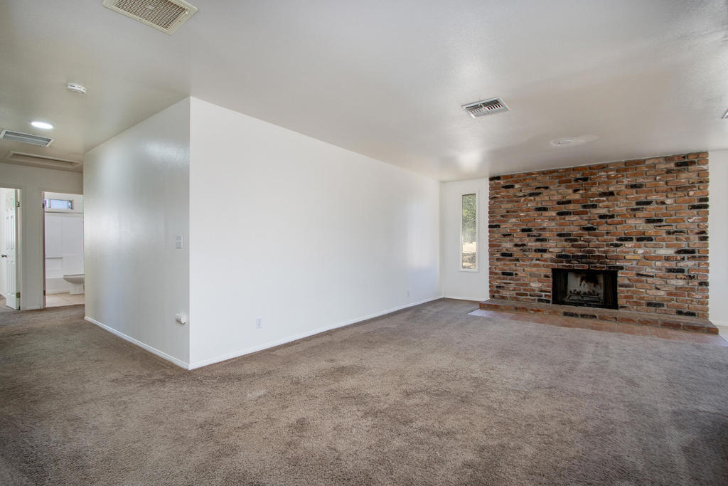 58391 Carlyle Drive Property Photo 11