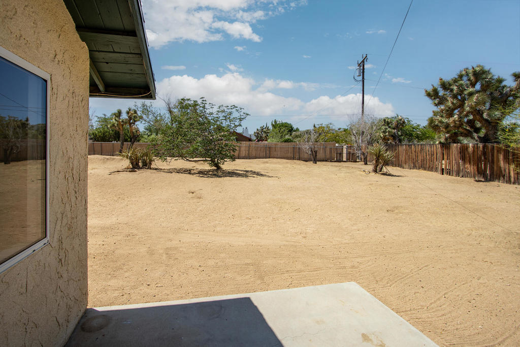 58391 Carlyle Drive Property Photo 32