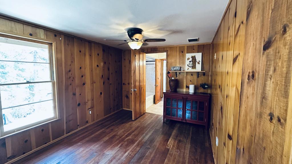 52955 Fern Land Drive Property Photo 9