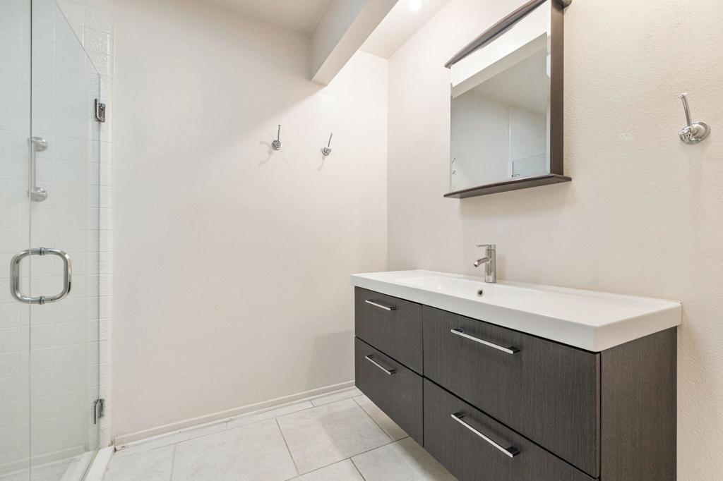 11 Dartmouth Drive Property Photo 35