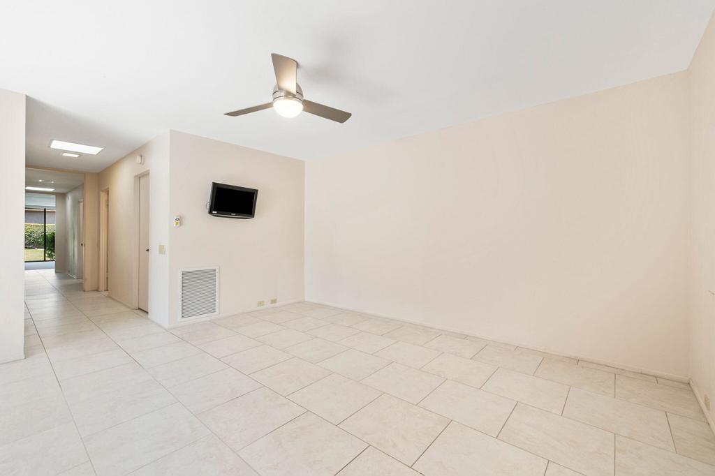 11 Dartmouth Drive Property Photo 38