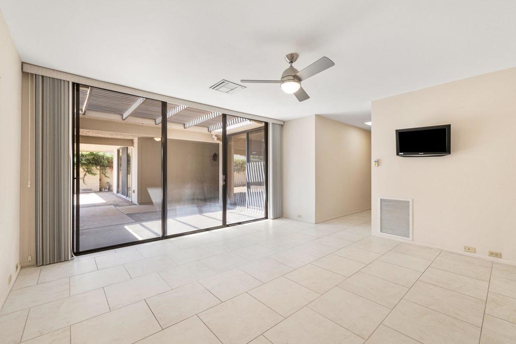 11 Dartmouth Drive Property Photo 39