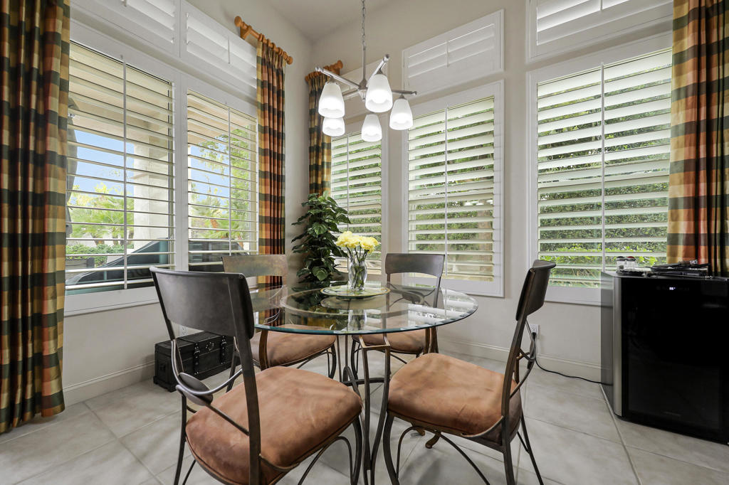 51350 Via Sorrento Property Photo 11