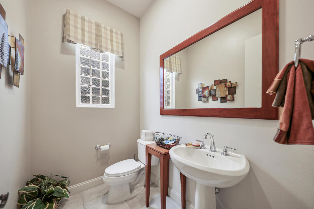 51350 Via Sorrento Property Photo 24
