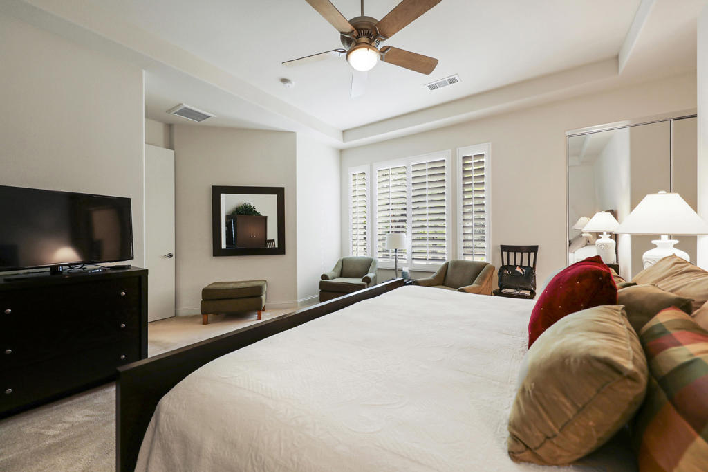 51350 Via Sorrento Property Photo 26