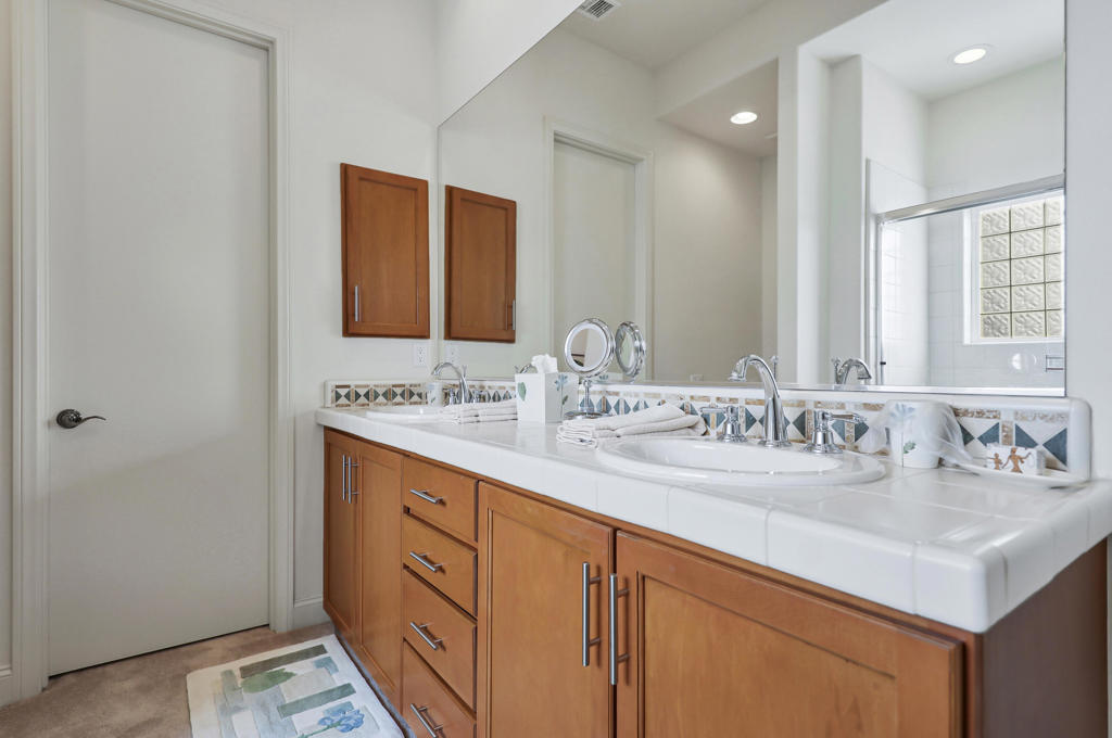 51350 Via Sorrento Property Photo 31