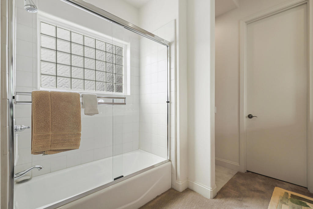 51350 Via Sorrento Property Photo 32
