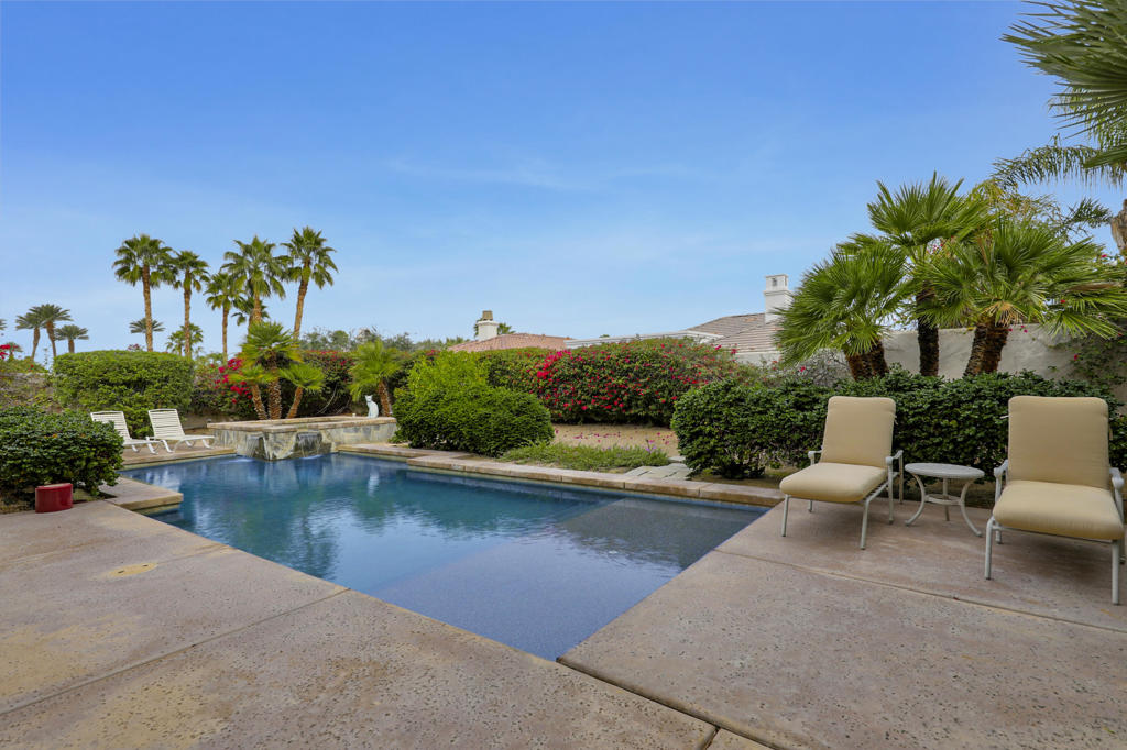 51350 Via Sorrento Property Photo 34