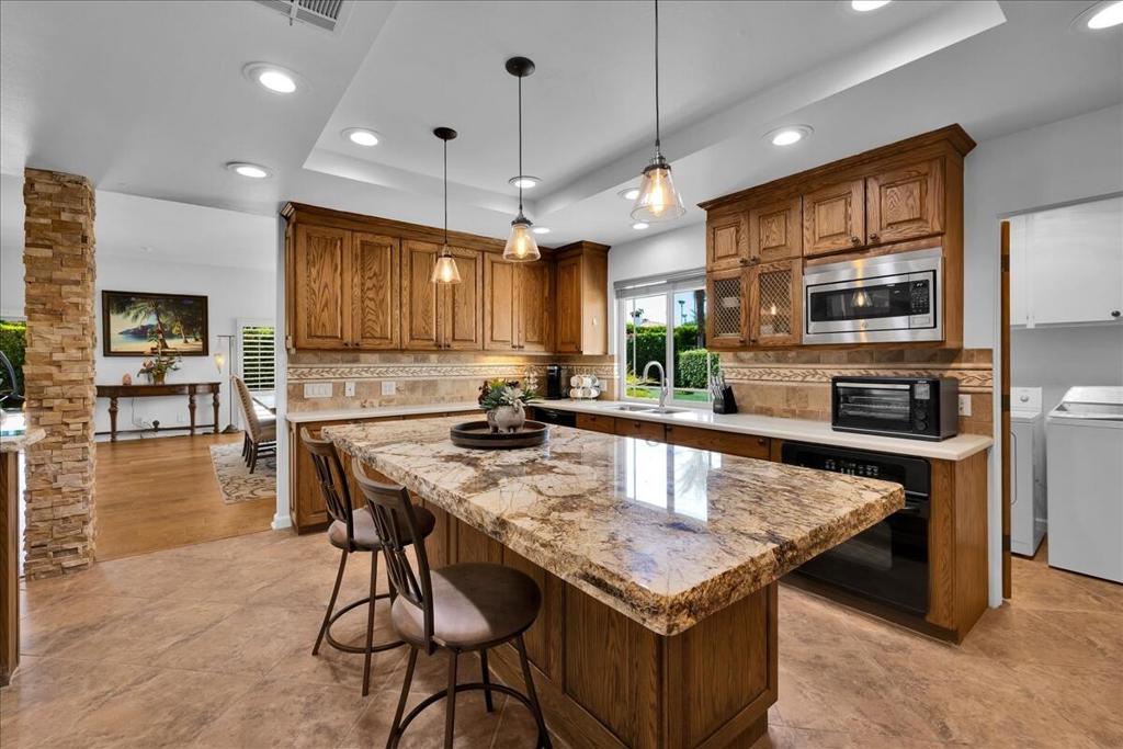 45595 Via Corona Property Photo 4