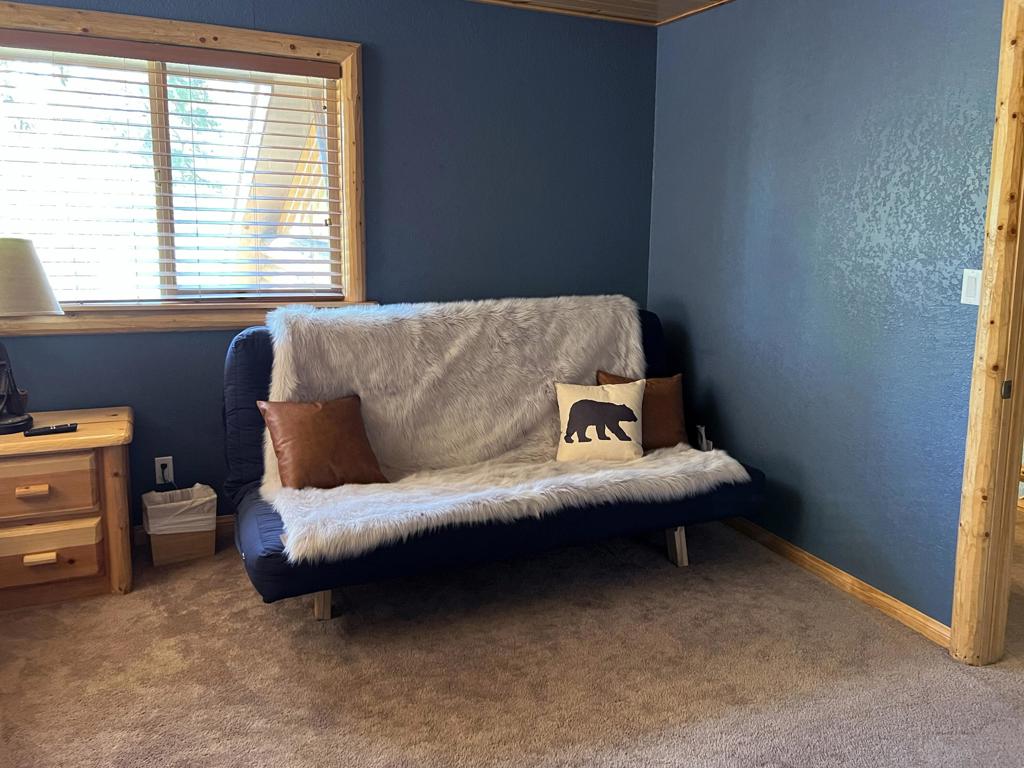 147 N Teakwood Drive Property Photo 18