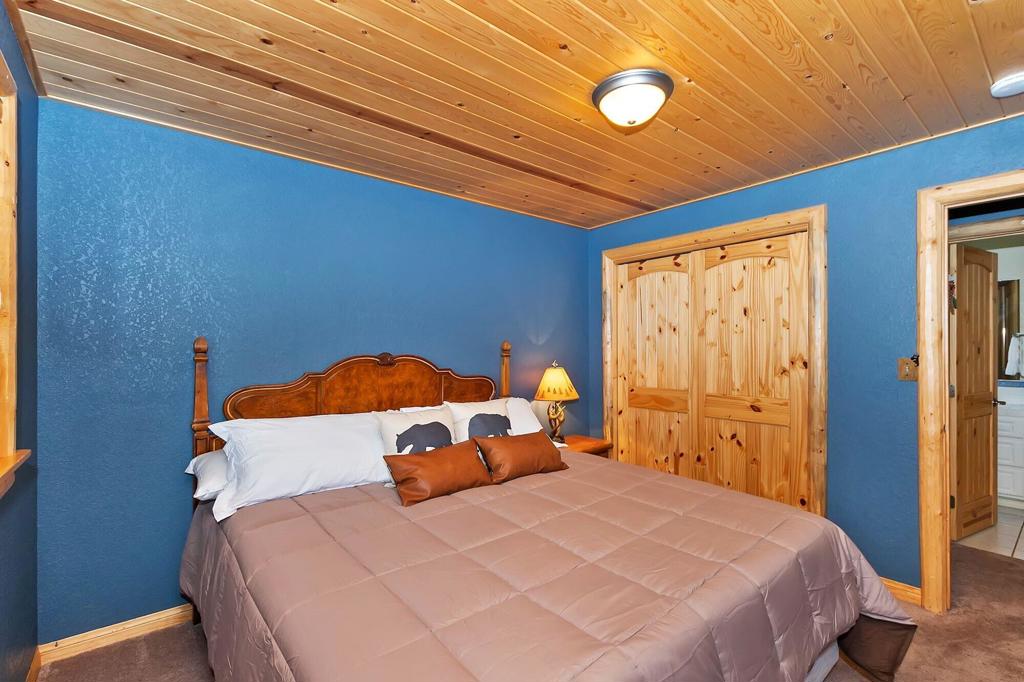 147 N Teakwood Drive Property Photo 21
