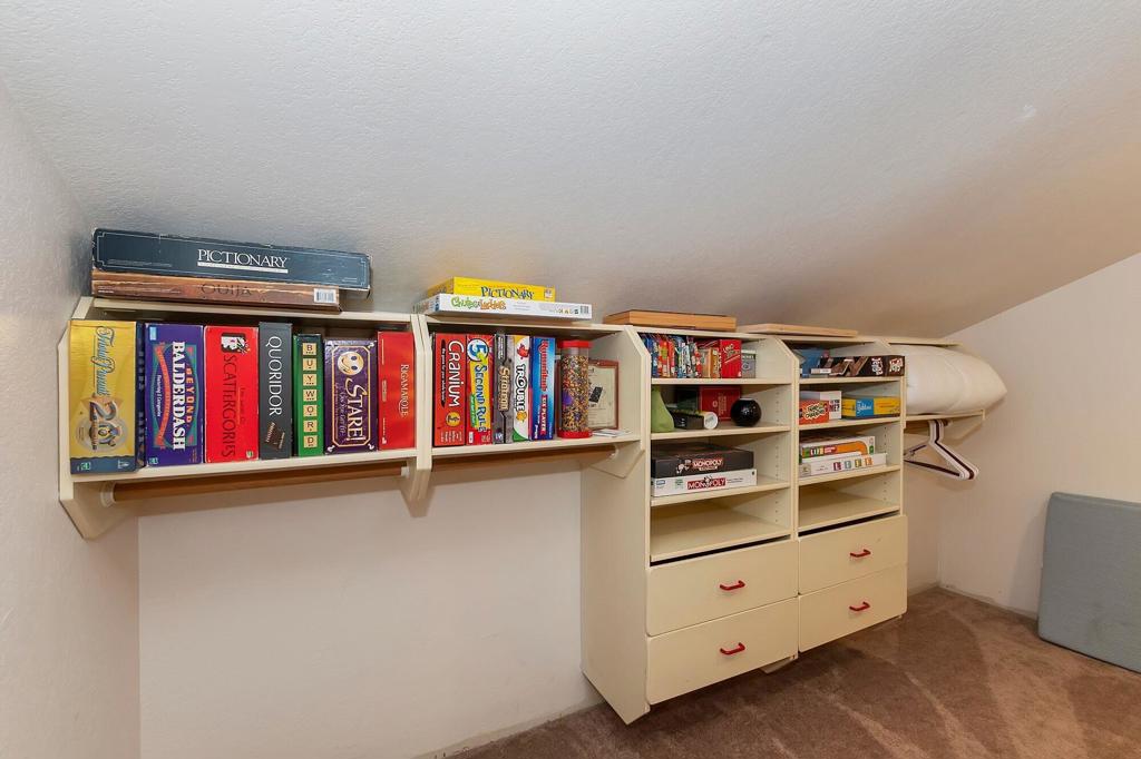 147 N Teakwood Drive Property Photo 25