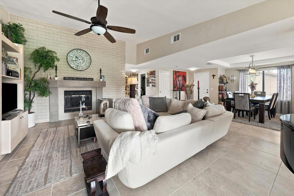 67 Conejo Circle Property Photo 2