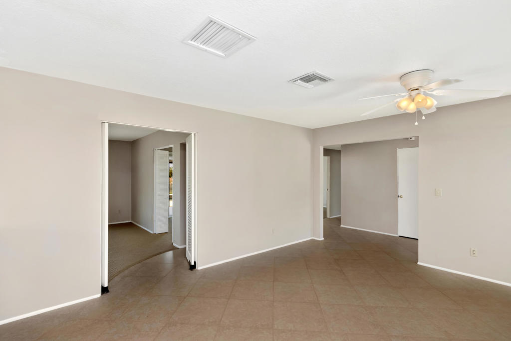72896 Tamarisk Street Property Photo 10